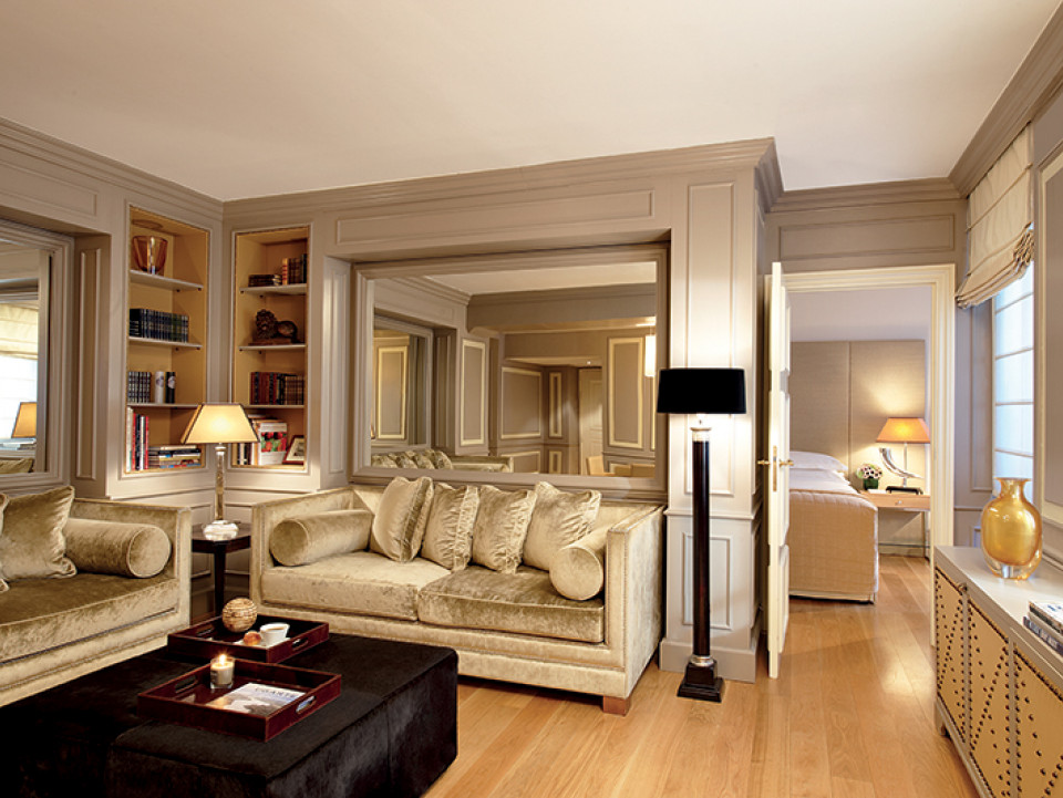 Castille Paris_Apartment_3.jpg