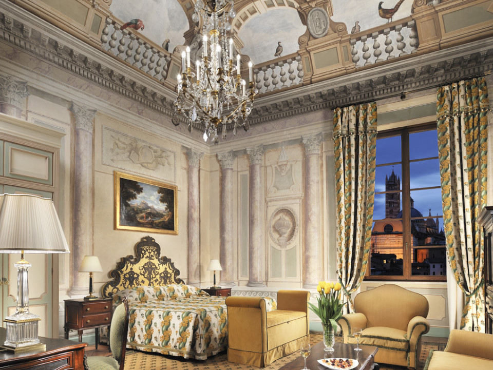 Grand Hotel Continental_SI_Noble Junior Suite (3).jpg