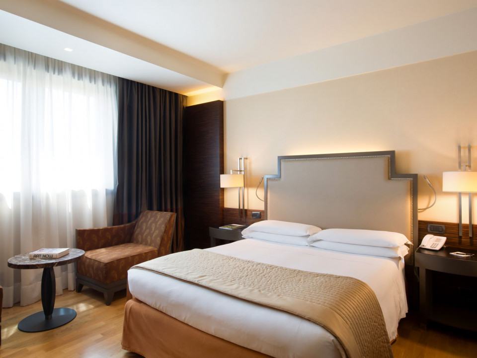 Starhotels Grand Milan_SA_Superior   (4).jpg