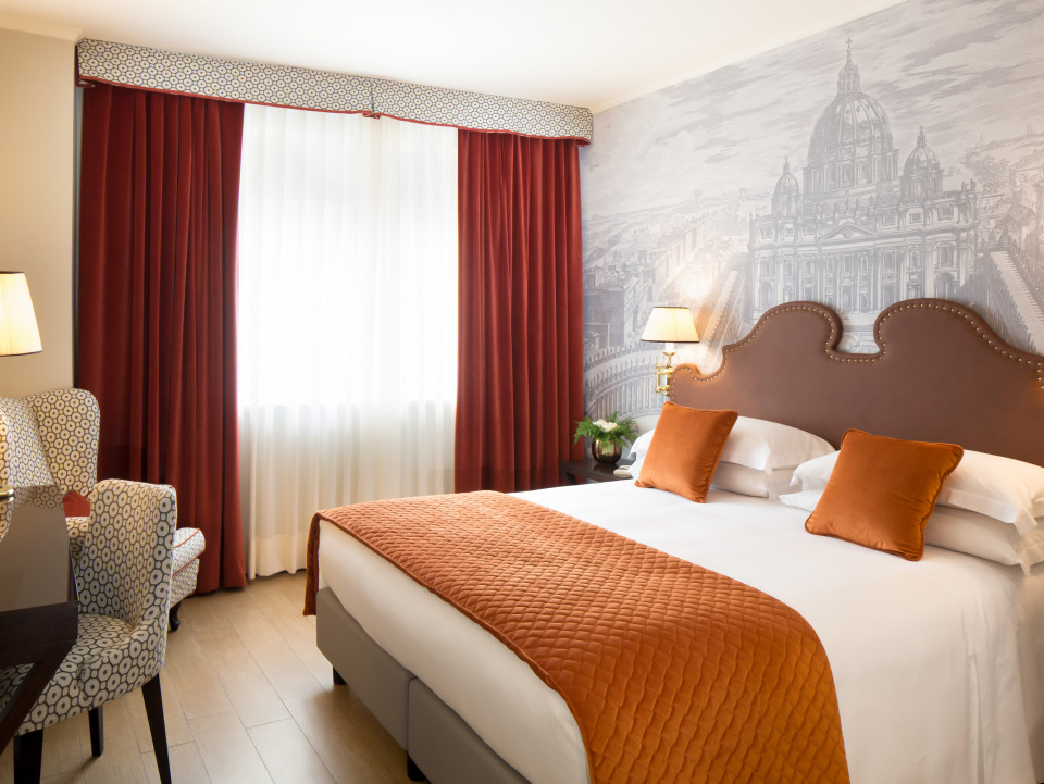 Starhotels Michelangelo_Rm_Suite (10).jpg