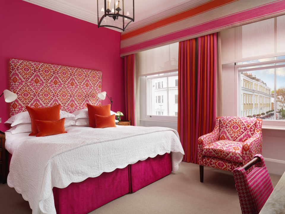 The Pelham Hotel Executive (Pink).jpg
