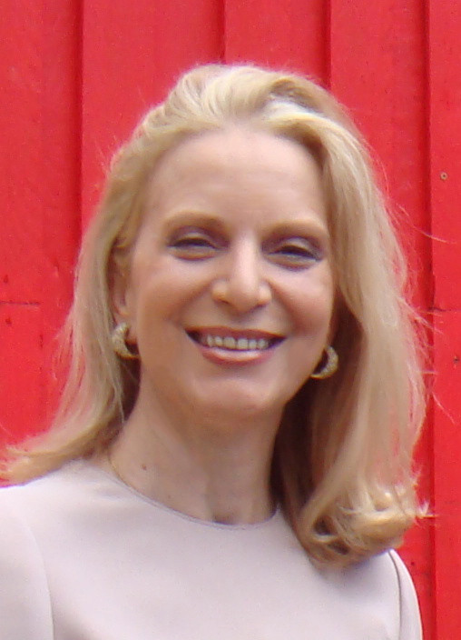 Carla Delfino.jpg