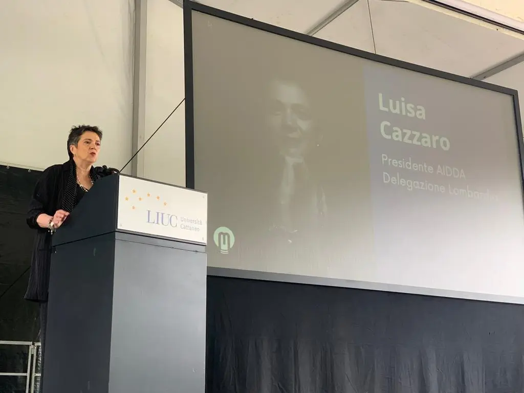 2a1c3527 1fa4 360b 36e1 9c1fa2e68c93