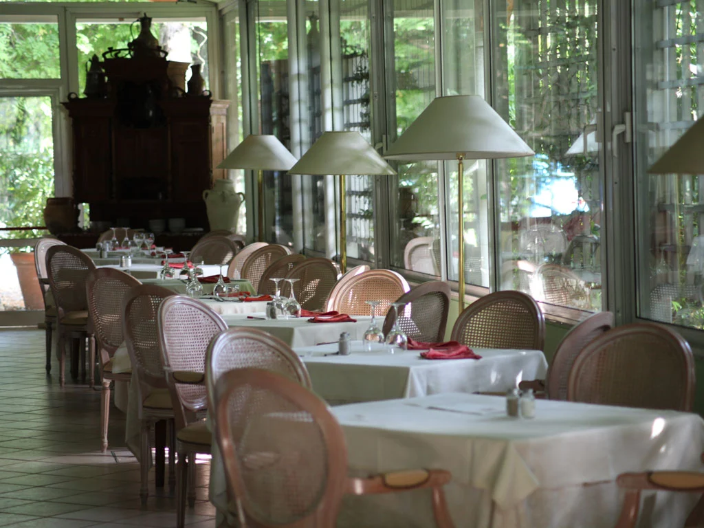 Veranda ristorante.jpg
