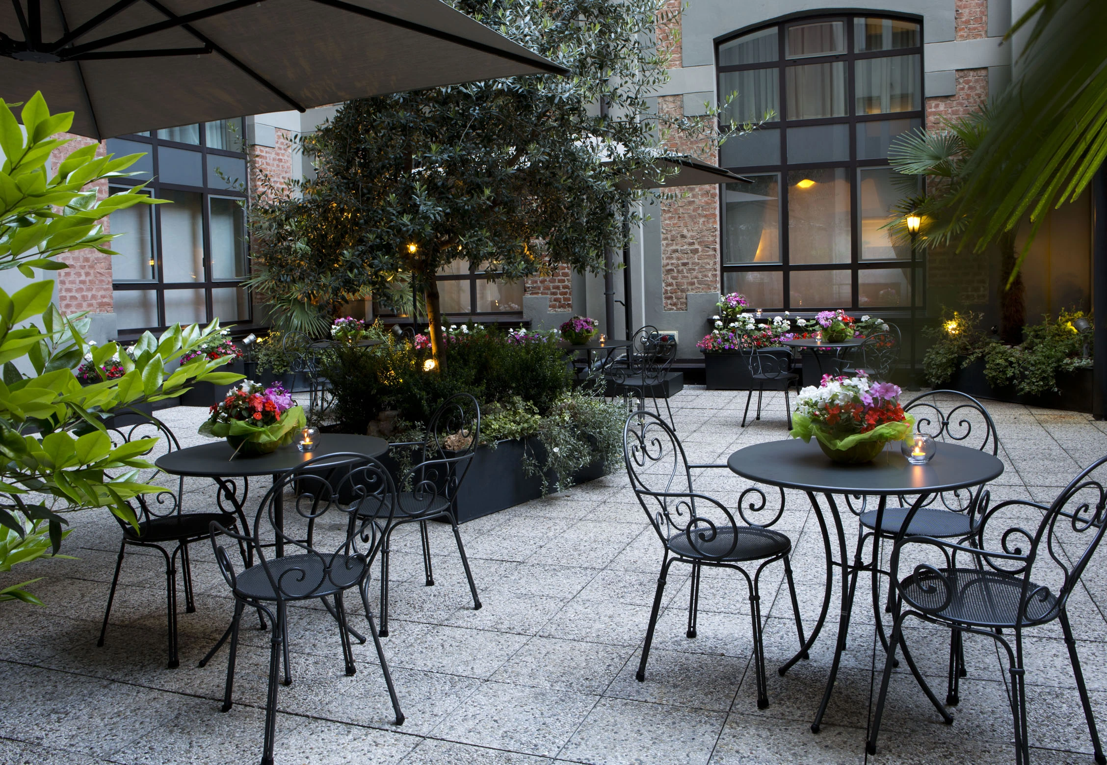 2022/06/starhotels_business_mi_courtyard_4__6809