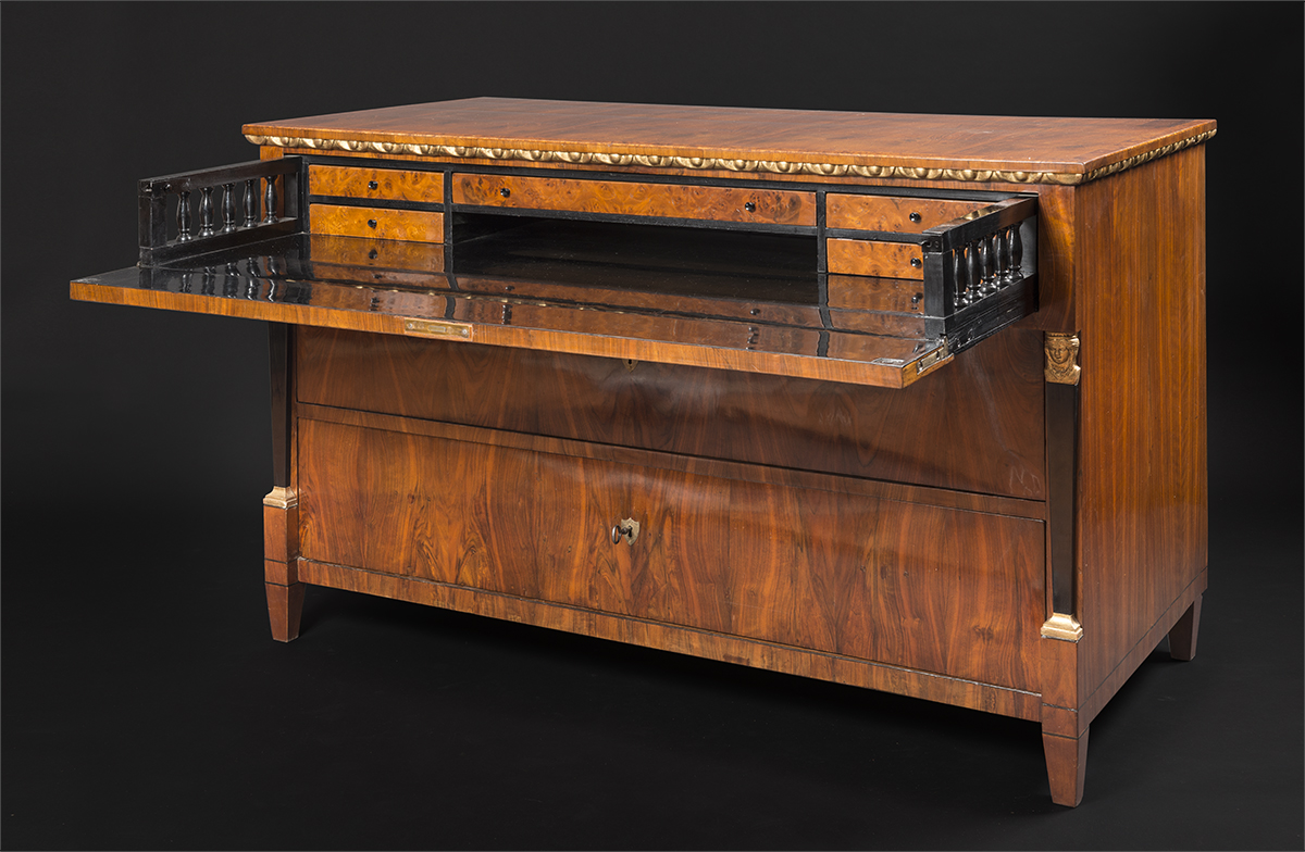 2021/05/i-volpini-antiques-interiors_gallery7_2709