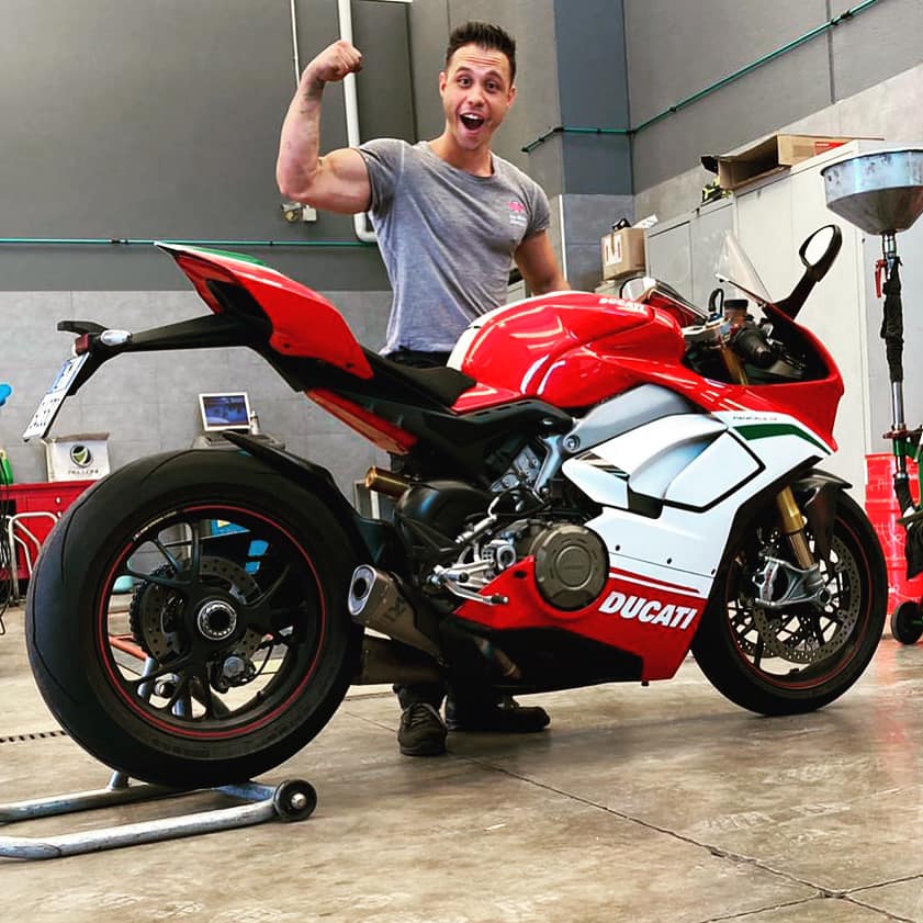 2021/10/moto_4911