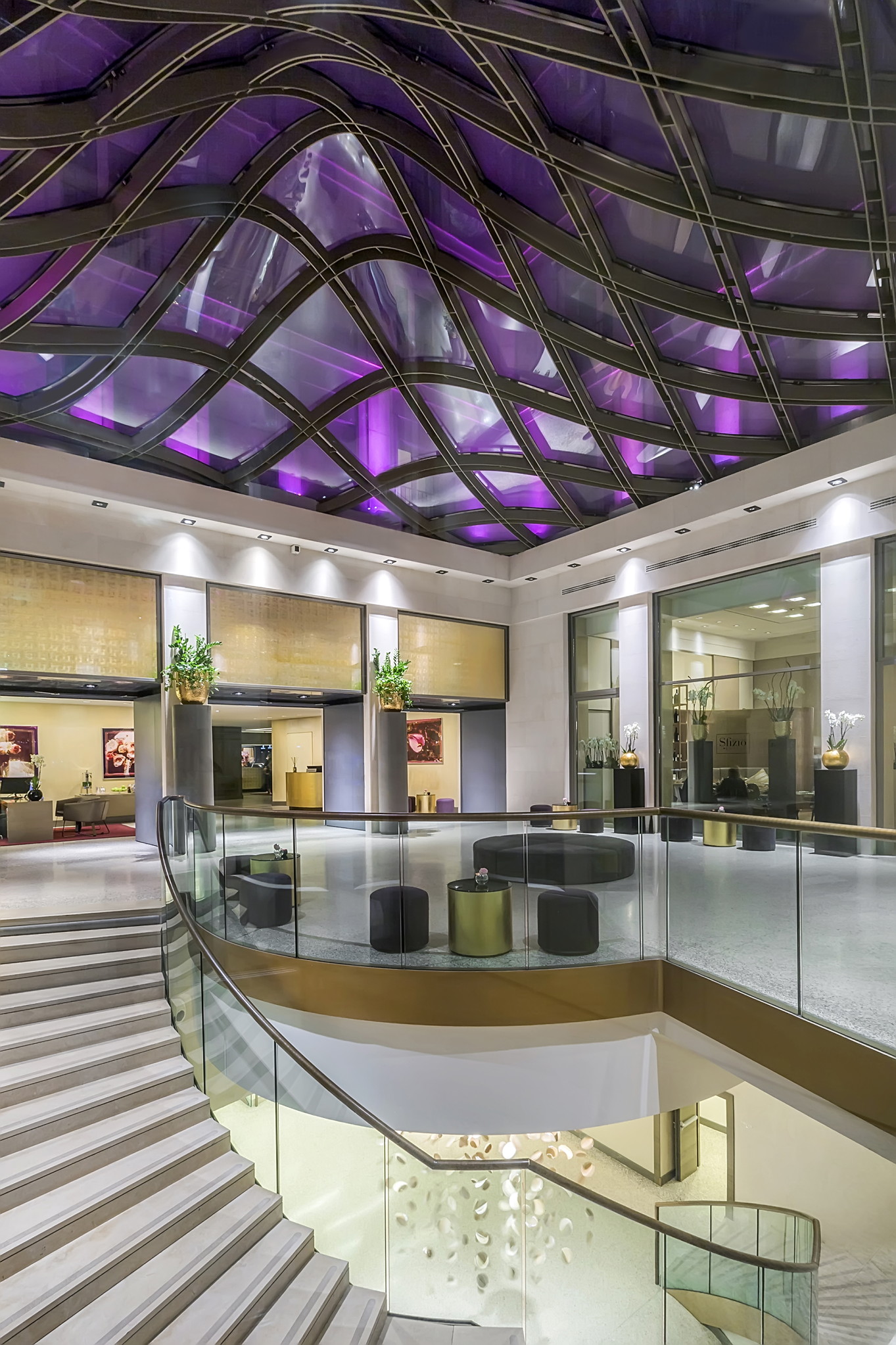 2022/06/rosa_grand_mi_lobby_4__6691