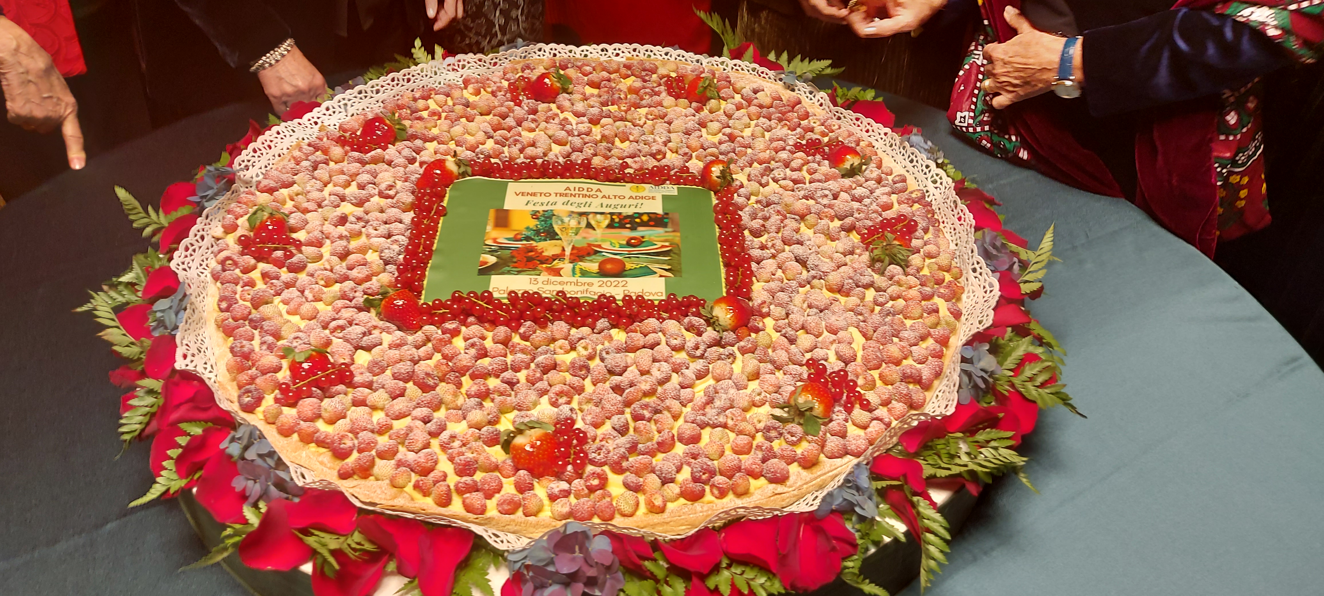 TORTA 2022 Natale.jpg